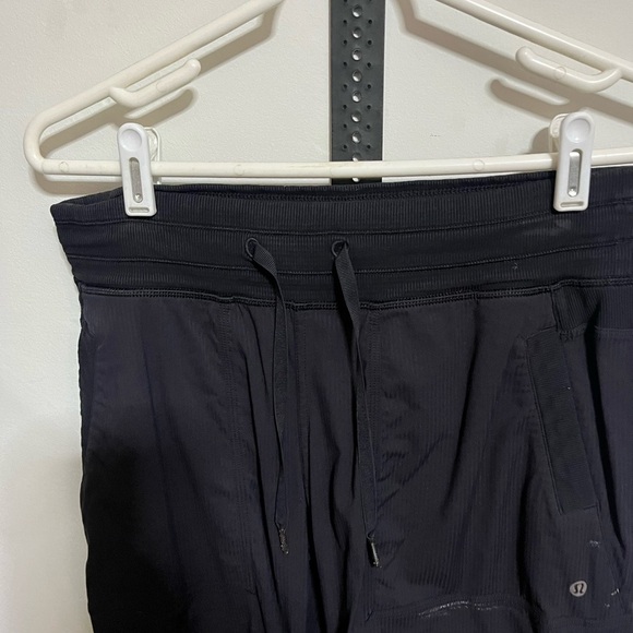 Lululemon Black Imperfection Pants - Picture 4 of 8